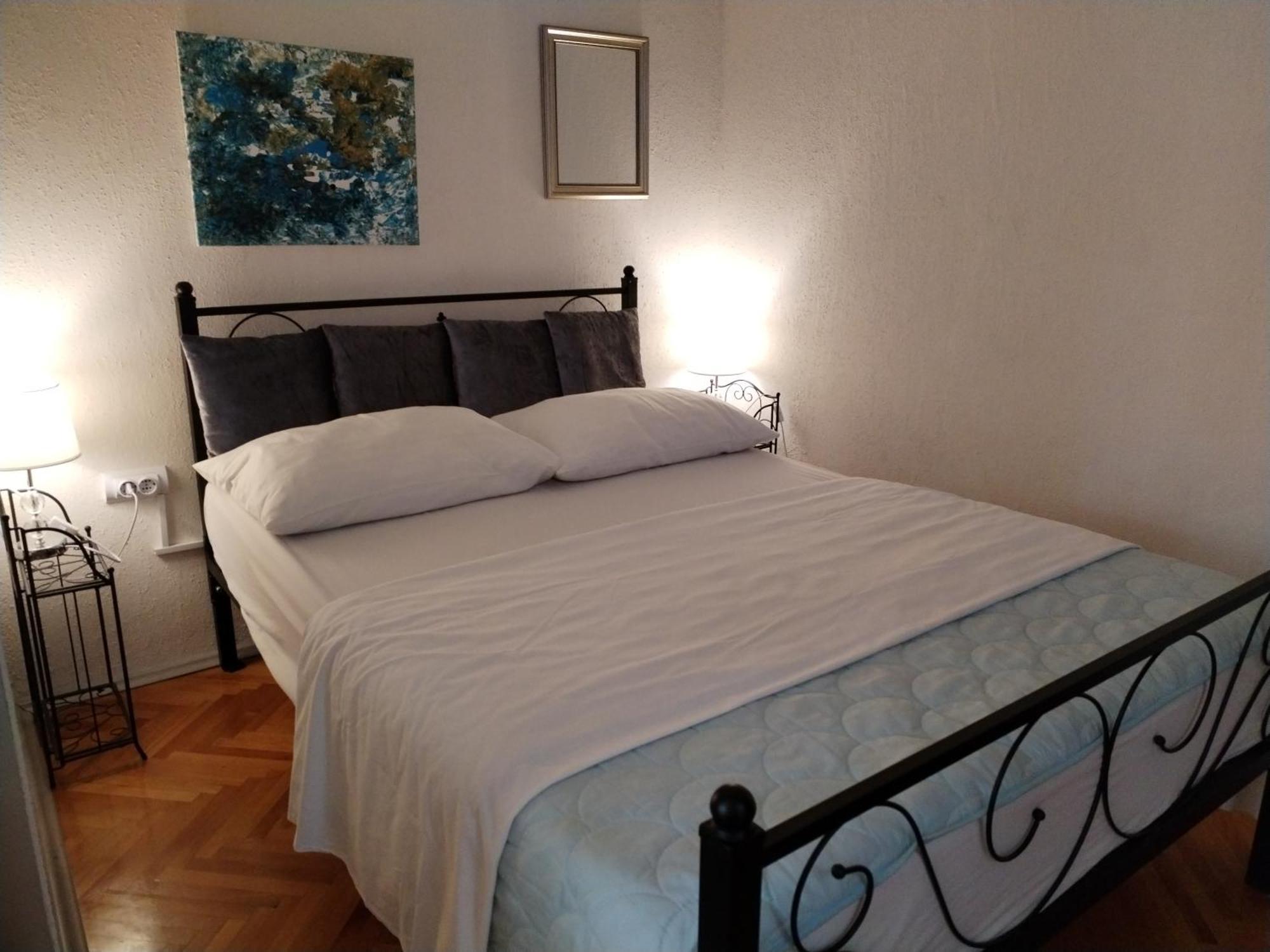 Apartment Suzana 2Br Split With Balcony 外观 照片
